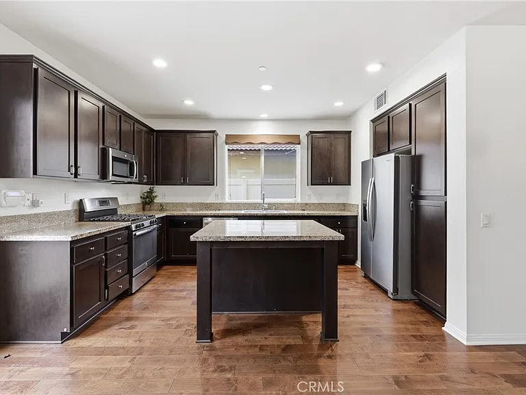 26844 Albion Way — Photo 5