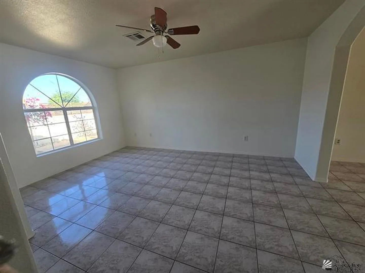 Great Location in San Luis! — Photo 3
