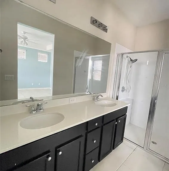 11807 Vermillion Ave — Photo 9