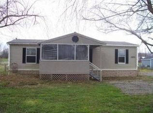 1896 Pomona Rd, Crossville, TN 38571