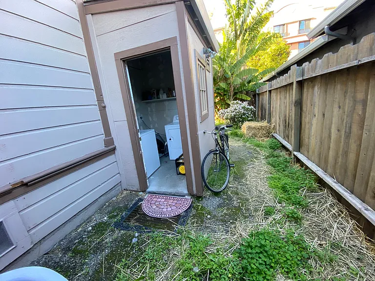 Private laundry room in the back