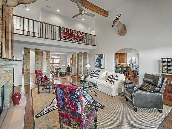 5th image of 9158 Grey Pointe Dr