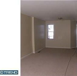 4th image of 1805 W 6th St