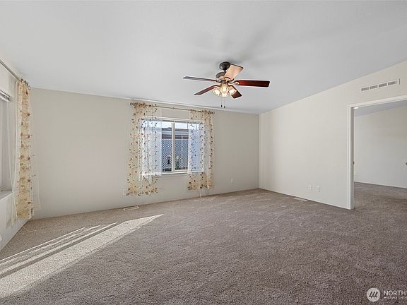 4th image of 225 NE Ernst Street #73