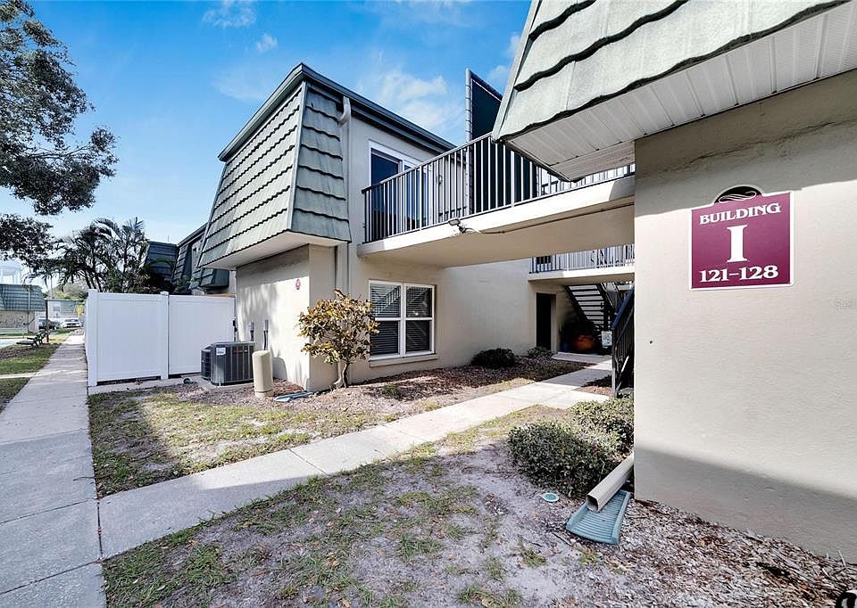 1st image of 1799 N HIGHLAND AVENUE #124