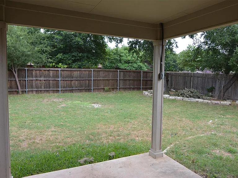 1303 Horseshoe Ranch Dr — Photo 23