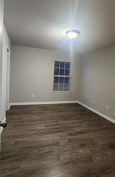 413 Windstone Trl — Photo 42