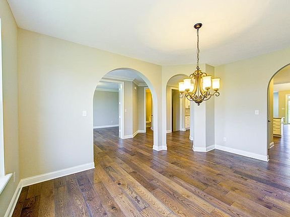 3rd image of 11644 Willow Springs Dr