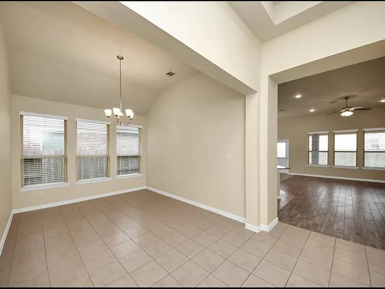 18923 Pine Harvest Ln — Photo 27