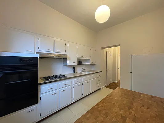 Rented by Compass | media 44