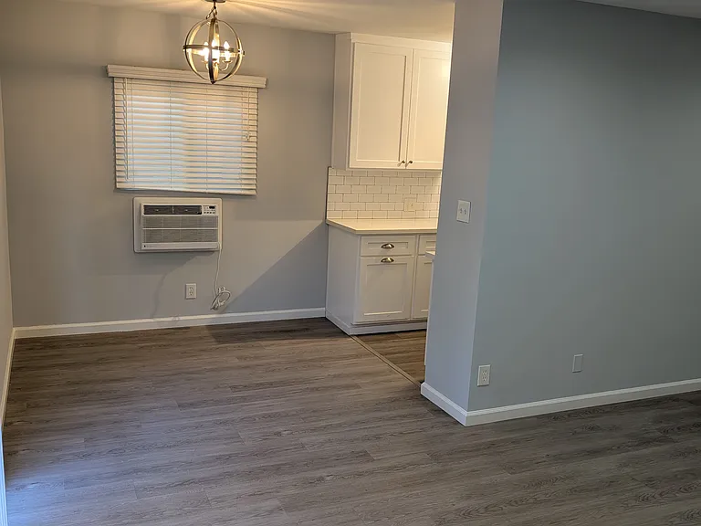 5971 Chula Vista Way #10 — Photo 4