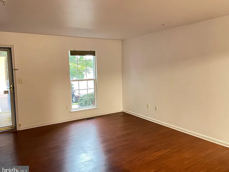 18804 Broken Oak Rd — Photo 5