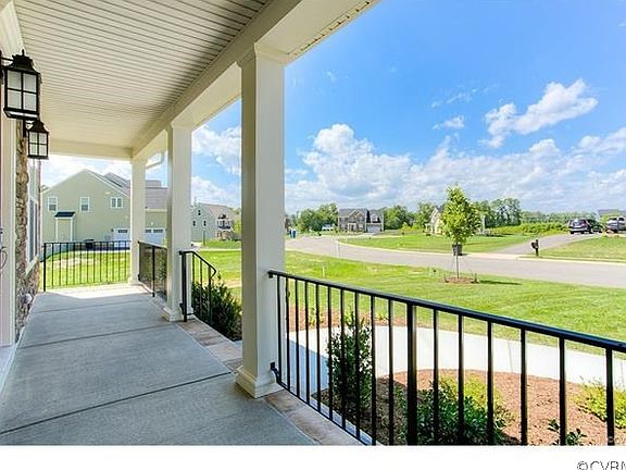 2nd image of 4521 Mary Jane Terrace Gln