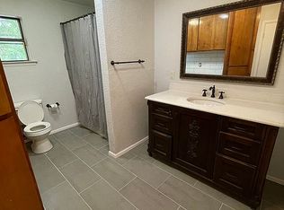607 Fegan St, Weatherford, TX 76086
