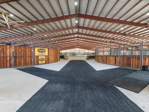 8890 Fm, Collinsville, TX 76233