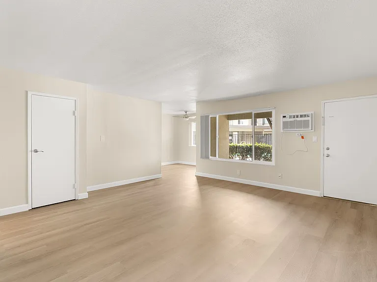 MAGNOLIA WEST APARTMENTS- RIVERSIDE, CA — Photo 69