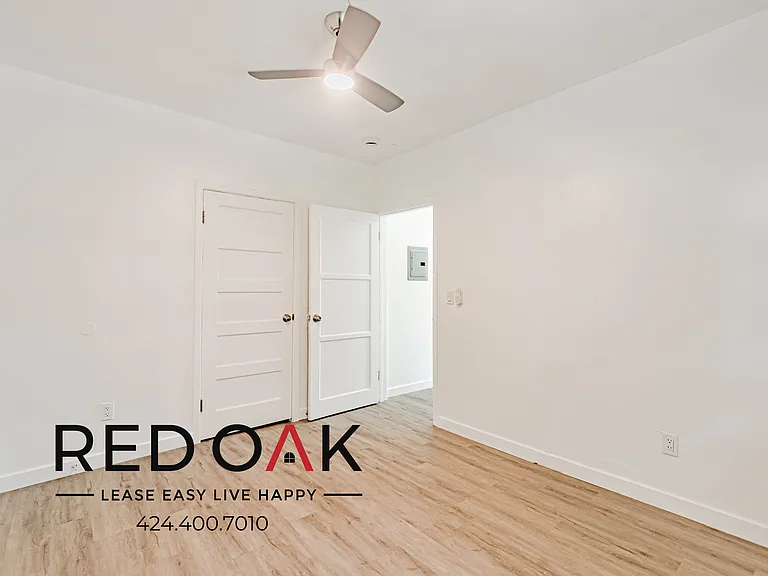 1559 N Hill Ave #8 — Photo 14