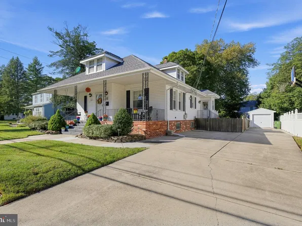 512 E Holly Ave, Pitman, NJ 08071