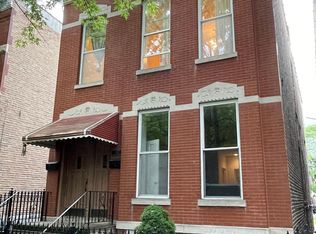 837 N Winchester Ave #1, Chicago, IL 60622