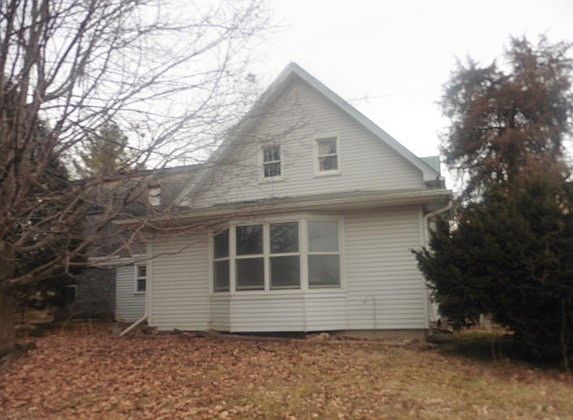 2nd image of 100 N 6th St