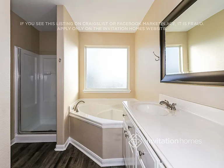 4606 Canadian River Ct — Photo 15