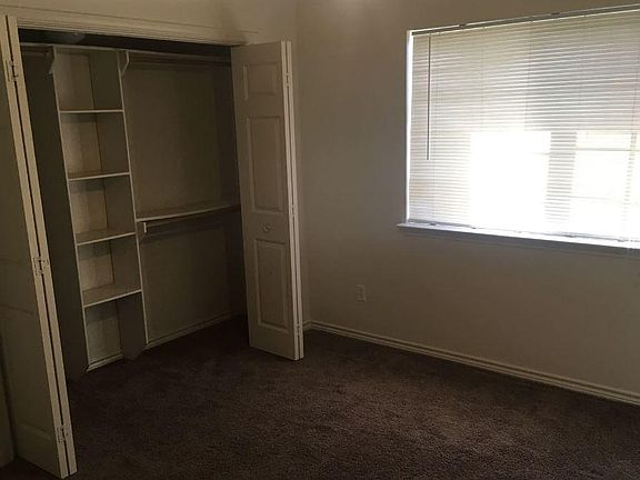4th image of 1704 S Dexter Dr