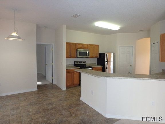 2nd image of 3 Lincoln Pl