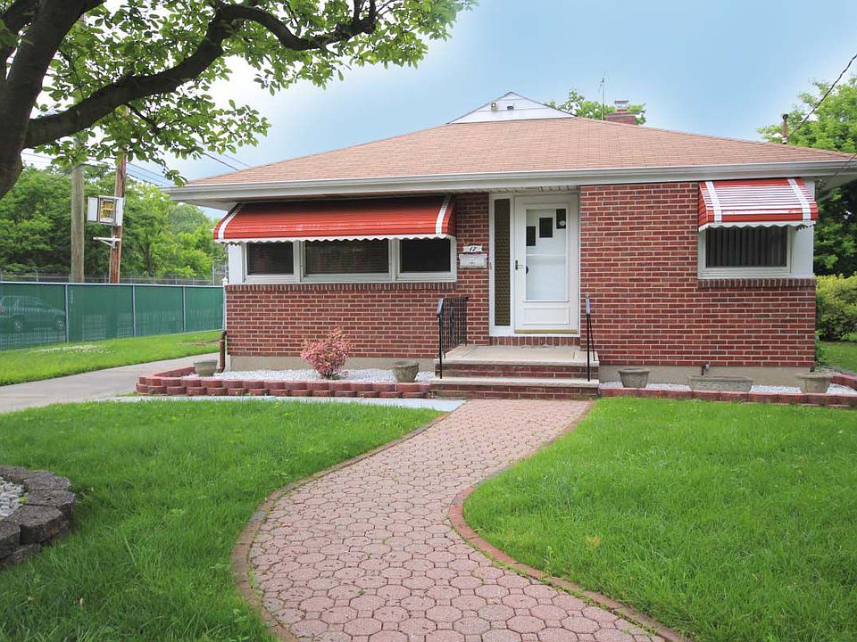 1st image of 17 Bache Ave