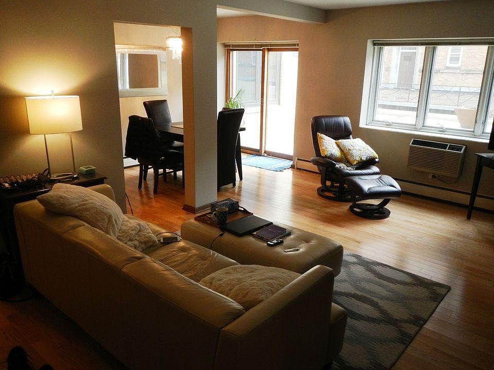 1st image of 2928 Dean Pkwy APT 2F