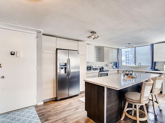 4th image of 1155 Ash St APT 801