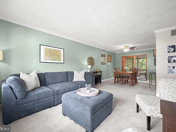 4th image of 7533 Lemon Tree Ct