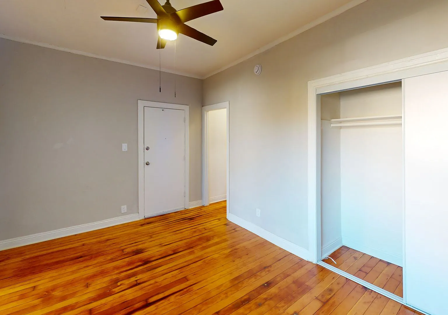 1416 Apartments...Recently Renovated...Spacious ...Great Location! — Photo 3