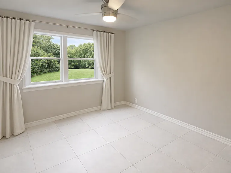 Great size guest bedrooms