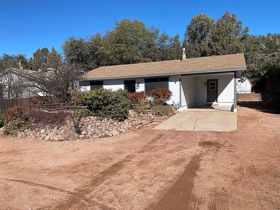 2nd image of 816 W Bridle Path Ln