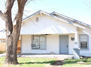 315 S 4th St, Hawley, TX 79525