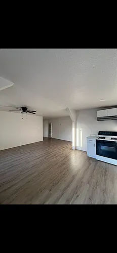 93 S Villa St #B Photo 1