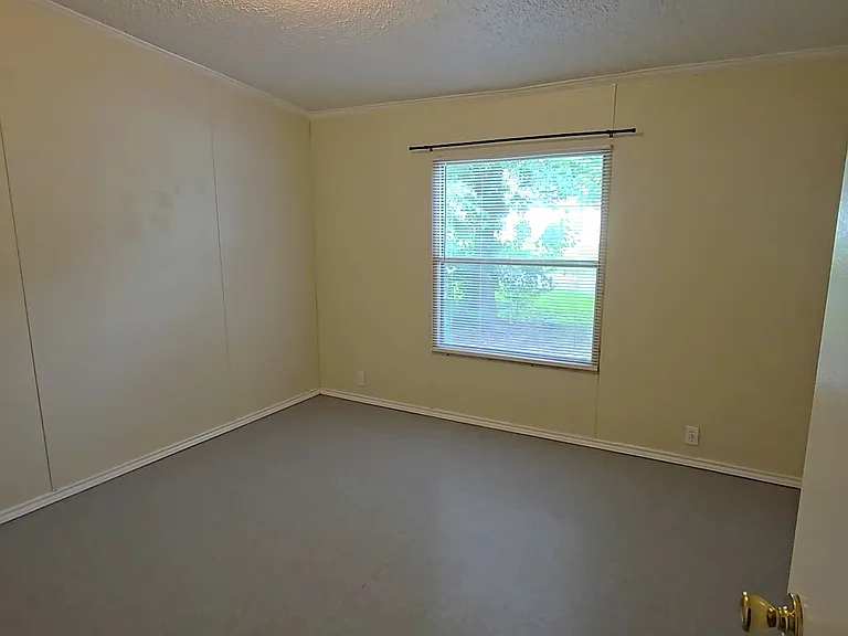 203 Iowa St — Photo 20