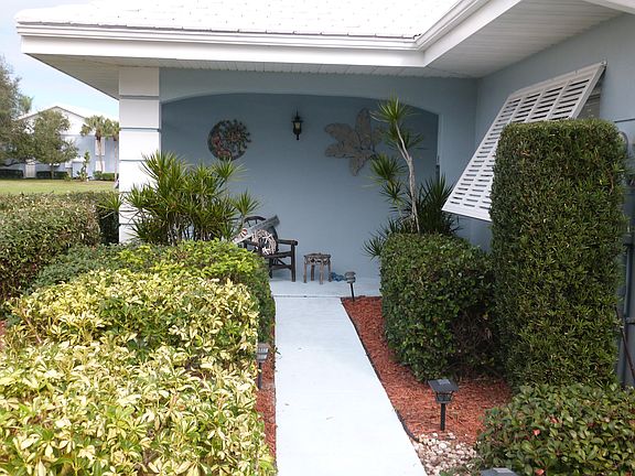 4th image of 453 Wexford Cir