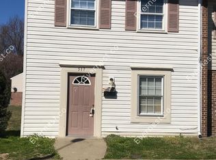 517 Harris Ct, Fredericksburg, VA 22401