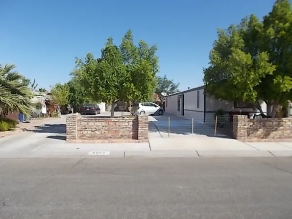 9604 E 36th Ln, Yuma, AZ 85365