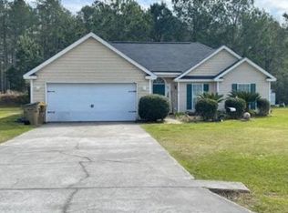 236 Park Pl, Ellabell, GA 31308