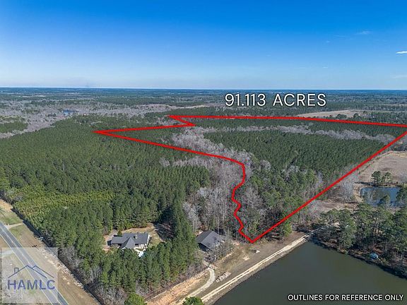 2nd image of 7 Golf Course Rd