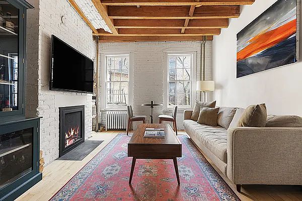 1st image of 715 Washington St APT 3
