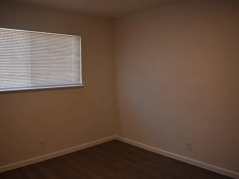 27942 Manon Ave #C — Photo 17