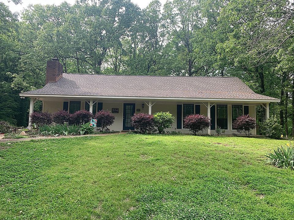1st image of 108 Heights Dr