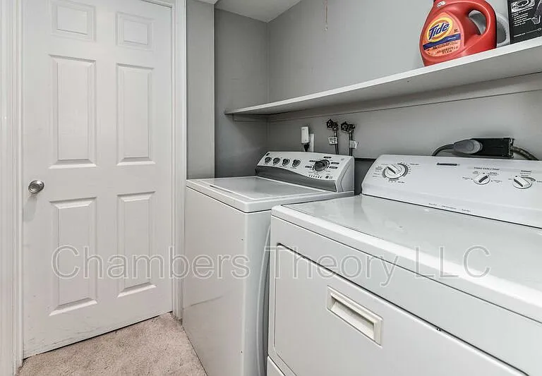 7802 Dassett Ct #T2 — Photo 20