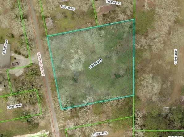 71438 Saint Charles St, Abita Springs, LA 70420