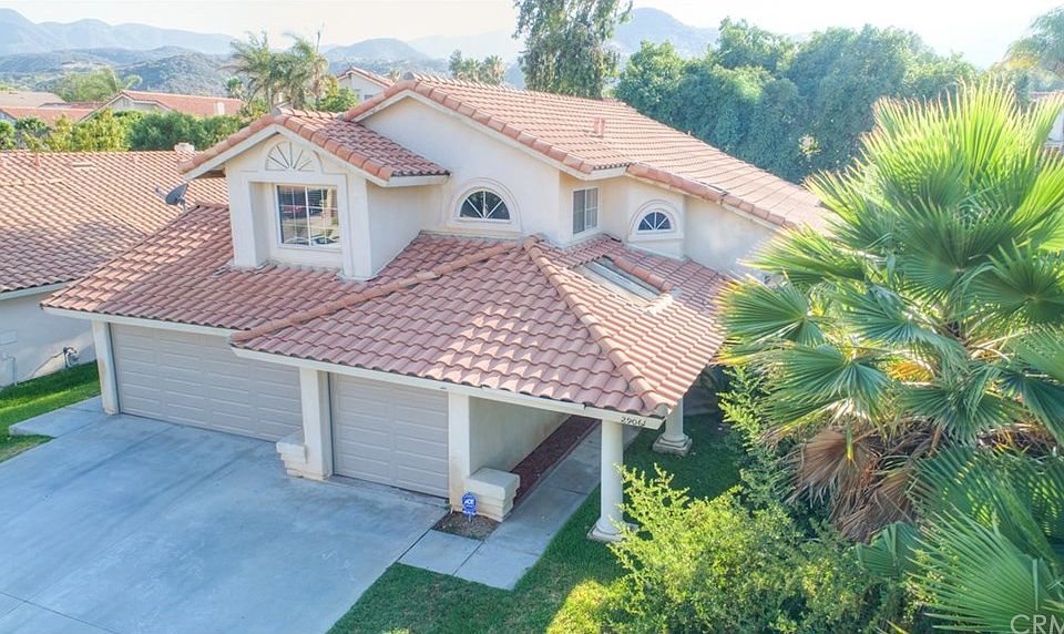 1st image of 29061 Palm View St