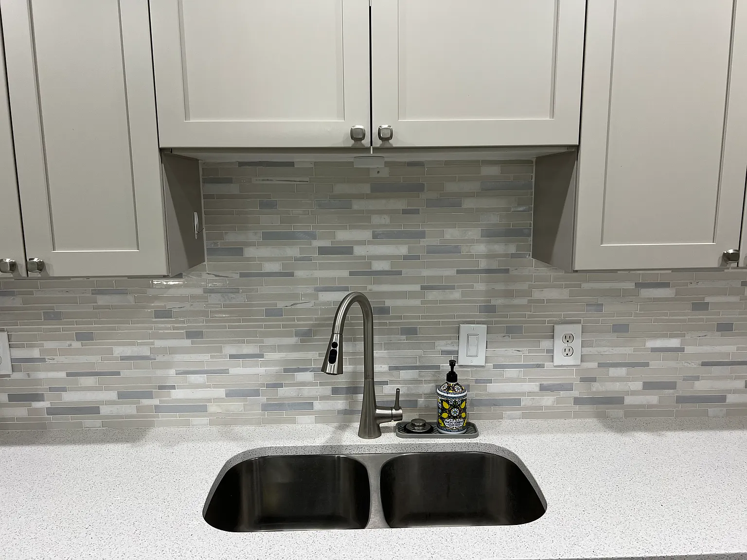 2 bed, 1769 sqft, $1,900 — Photo 1