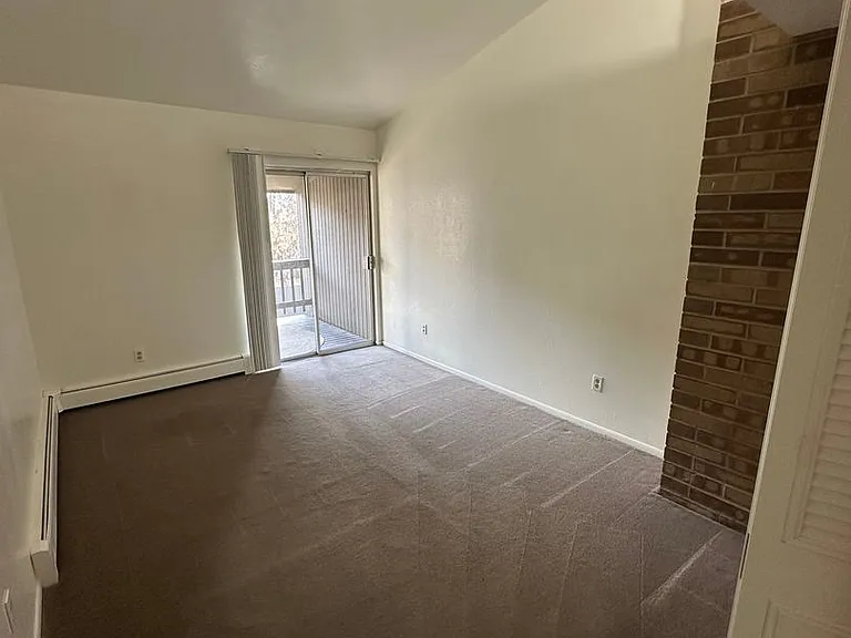 1260 Kalmia Ave — Photo 15